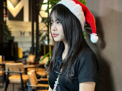 NHÂN VIÊN 
