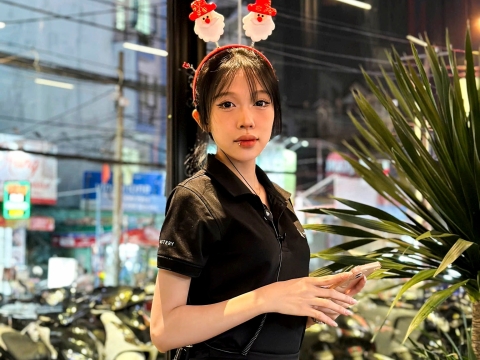 NHÂN VIÊN 